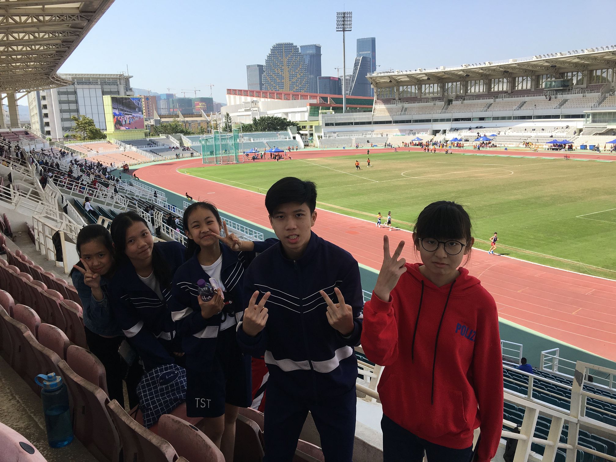 學生參加17-18年度學界田徑賽相片