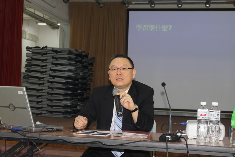 崔世平副主席勉學生提升競爭力